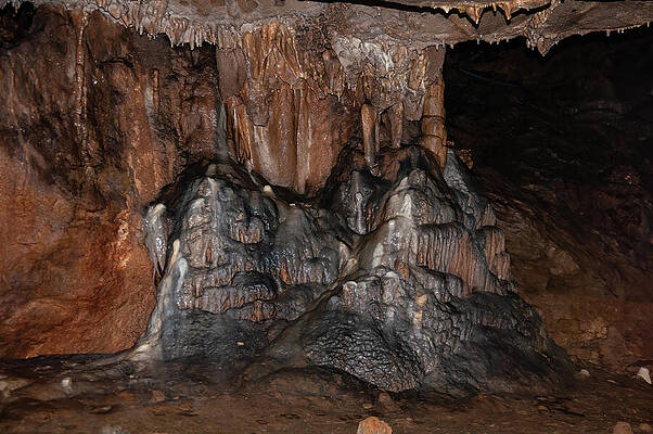 Wall Art featuring the photograph Kentucky Cavern 07 by Flees Photos