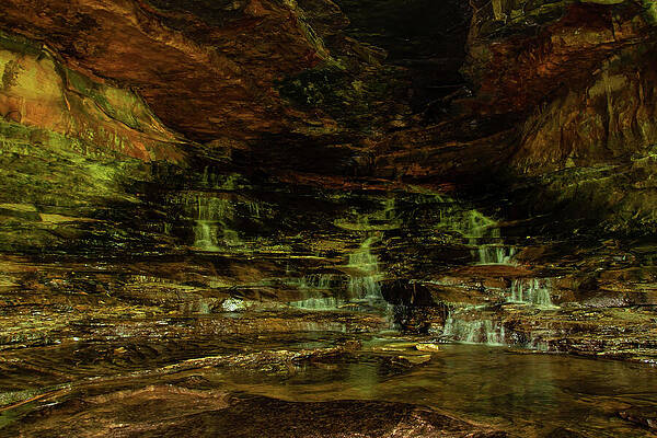 Wall Art featuring the photograph Kentucky Cavern Waterfall 01 by Flees Photos