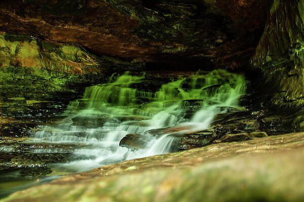Wall Art featuring the photograph Kentucky Cavern Waterfall  06 by Flees Photos