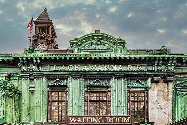 Usa Wall Art featuring the photograph Lackawanna RR Waiting Room by Susan Candelario