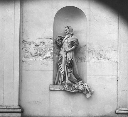 Contrast Wall Art featuring the photograph Lady Jersey Standing In An Alcove by Cecil Beaton