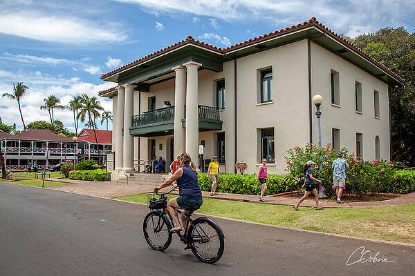 Sky Wall Art featuring the photograph Lahaina Courthouse by Charlie Osborn