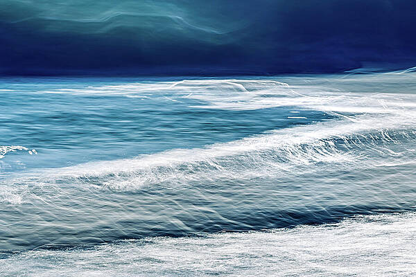 Summer Wall Art featuring the photograph Lakeshore 1 by Ursula Abresch
