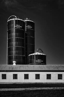 Country Photograph - Lancaster Pennsylvania Creamery BW by Susan Candelario