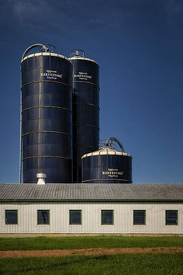 Country Photograph - Lancaster Pennsylvania Creamery by Susan Candelario