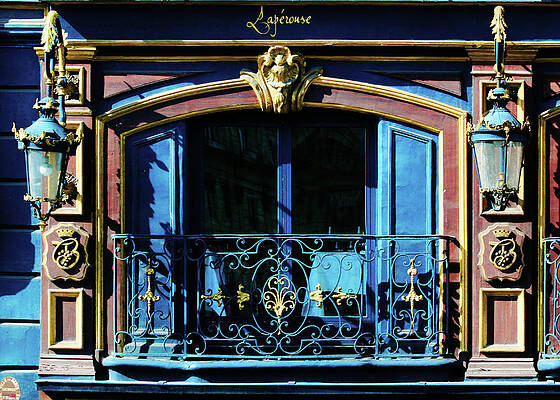 Blue Wall Art featuring the photograph Laperouse Balcony by Ron Berezuk