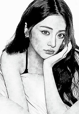 Serene Digital Art - LE SSERAFIM - HOT, Huh Yunjin Pose BW by Gradify Creations