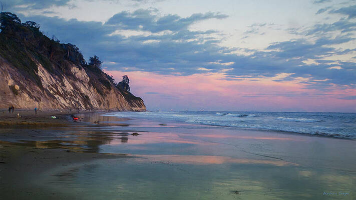 Sunset Photograph - Leadbetter Beach by Barbara Siegel