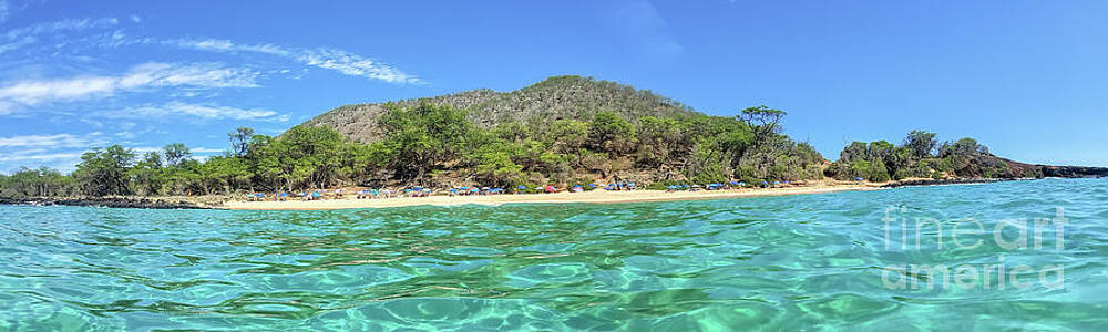 LIttle Beach Maui by Chris Spencer