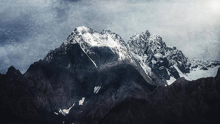 Serene Photograph - Majestic Snow-Capped Mountain Peaks In Denali by Dan Sproul
