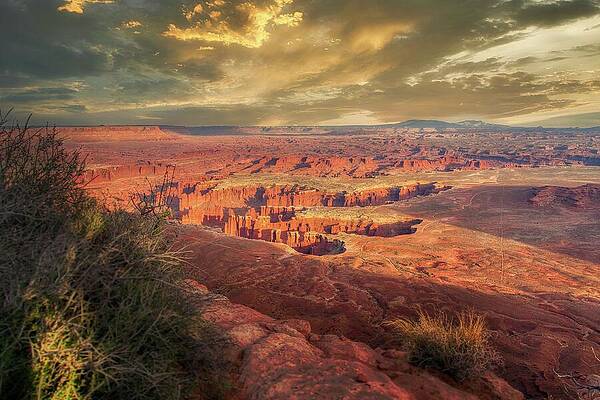 Nature Photograph - May 2025 Canyonlands Sunset by Alain Zarinelli