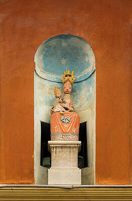 Modern Wall Art featuring the photograph Modern Statue In Castle Hill Budapest by Steven Heap