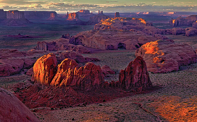 Monument Valley Dusk by Bob Falcone