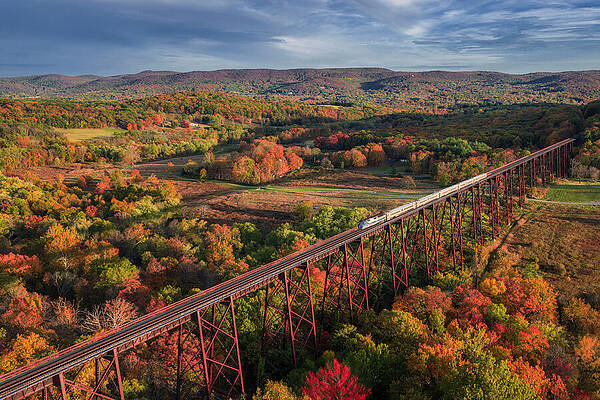Moodna Viaduct In Autumn Print