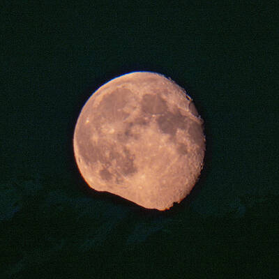 Landscape Wall Art featuring the photograph Moon Rise Over The Talkeetnas by Harry Banks