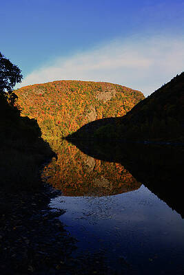 Wall Art featuring the photograph Mount Tammany And Delaware River Mirror by Raymond Salani III