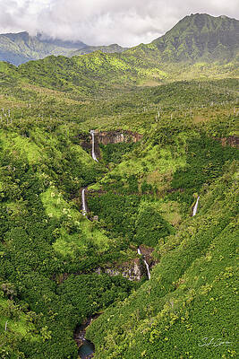 Hawaii Photograph - Mount Wai'ale'ale Waterfalls by Steven Sparks
