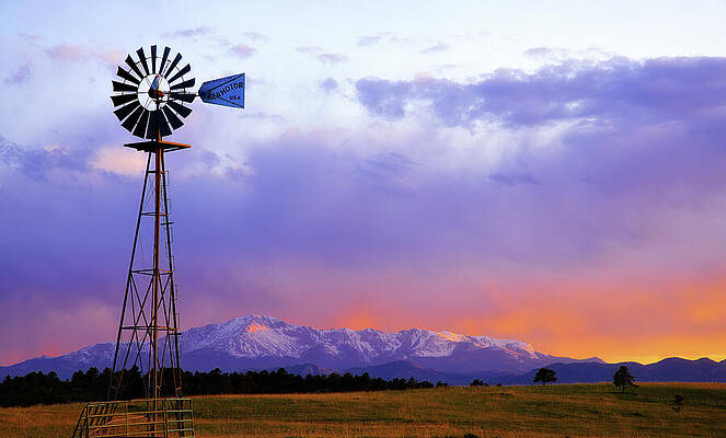 Sky Wall Art featuring the photograph Mountain Sunset by Bob Falcone