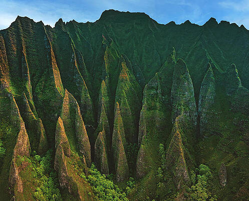 Paradise Photograph - Na Pali Pinnacles Close Up, Kauai, Hawaii by Abbie Warnock