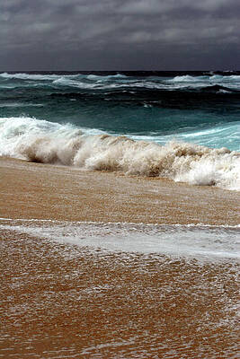 Hawaii Photograph - North Shore IV by Kenneth Campbell