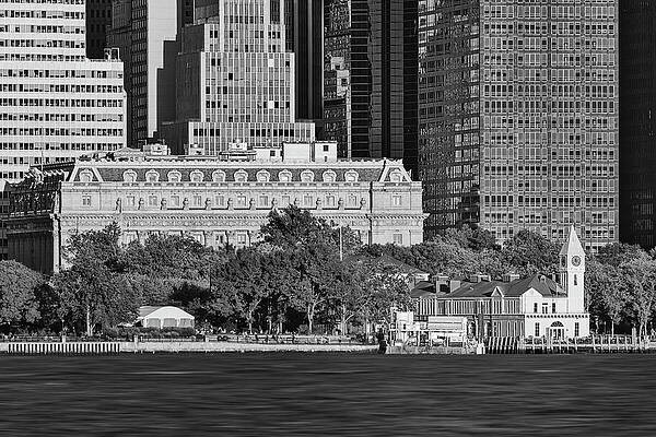 Pier Photograph - NYC Pier A BW by Susan Candelario