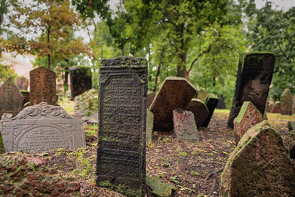 Architecture Photograph - Old Jewish Cemetery, Prague by Robert Niemeier