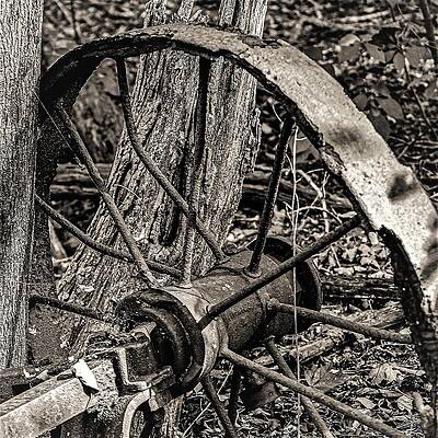 Photograph - Old Wheel5-2 by John Linnemeyer