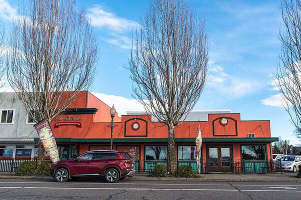 2023 Photograph - Orange Paseo In Blaine by Tom Cochran