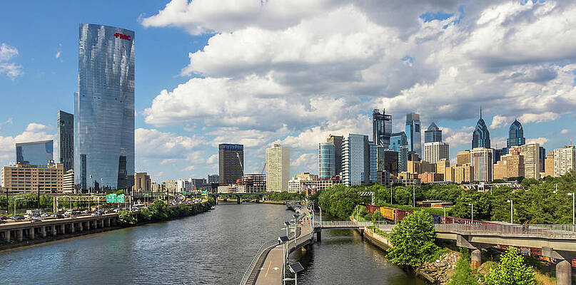 Architecture Wall Art featuring the photograph Panorama Of Philadelphia From South Street Bridge by Elvira Peretsman