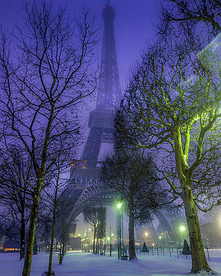 Eiffel Tower in Winter Fog Wall Art