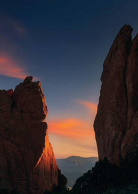 Wall Art featuring the photograph Peaceful Garden Of Gods Sunrise by Dan Sproul