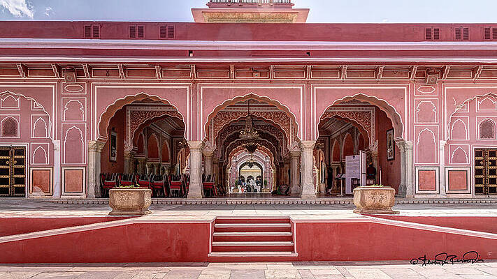 Heritage Wall Art featuring the photograph Pink City by Steven Dos Remedios