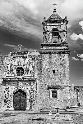 Symbolic Wall Art featuring the photograph Queen Of The Missions In Black And White by Kelley King