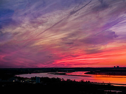 Raritan River Skies On Fire Print