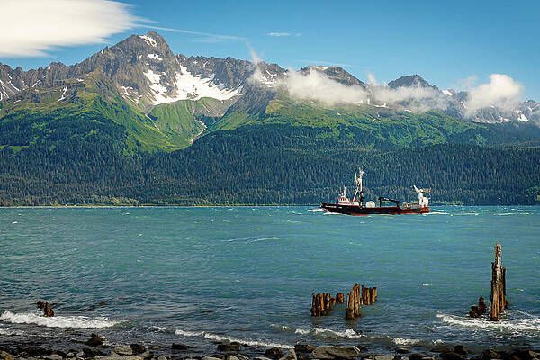 Mountain Photograph - Returning To Seward by Craig A Walker