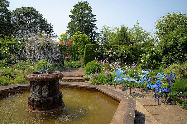 Wall Art featuring the photograph Riftsgate Court Gardens - Gloucestershire, England 5 by Cindy Robinson