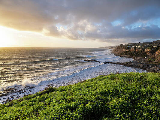 The Pacific Overlook by Joe Schofield