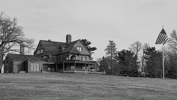 Wall Art featuring the photograph Sagamore Hill2 by John Linnemeyer