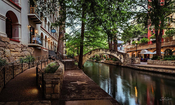 San Antonio Photograph - San Antonio Riverwalk Early Morning I by Steven Sparks