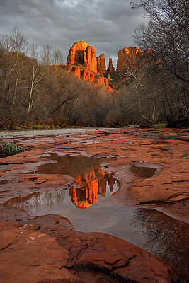 Sedona Sunset Reflection by Sunniye Buesing