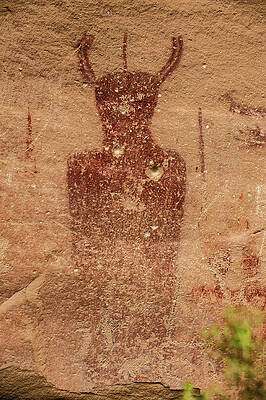 American Photograph - Sego Canyon Anthropomorph 2, Utah by Abbie Warnock