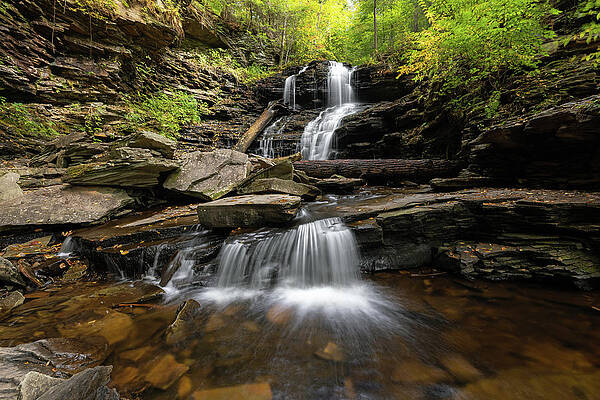 Fall Wall Art featuring the photograph Shawnee Splash by Todd Wilkinson