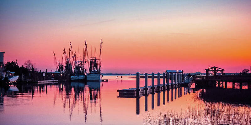 Wall Art featuring the photograph Shem Creek Sunset by Maryanne Keeling