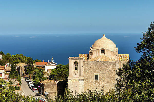 Sky Wall Art featuring the photograph Sicilian Vista by Craig A Walker