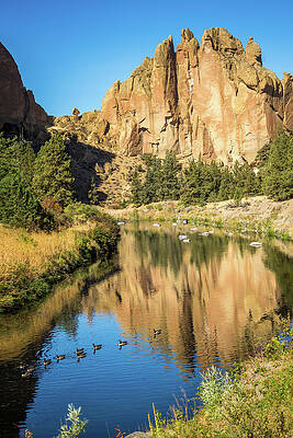 Oregon Photograph - Smith Rock Beauty-2 by Diane Moller