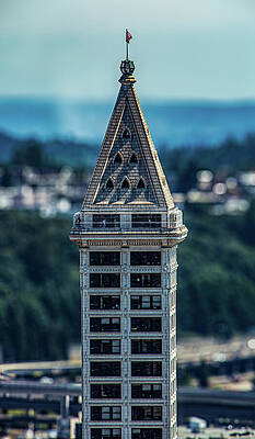 Seattle Wall Art featuring the photograph Smith Tower Seattle Washington by Tommy Farnsworth