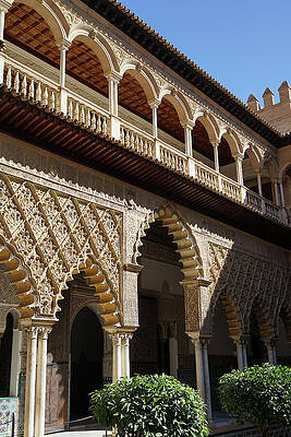 Spain Photograph - Spain - Granada Architecture 2 by Richard Reeve