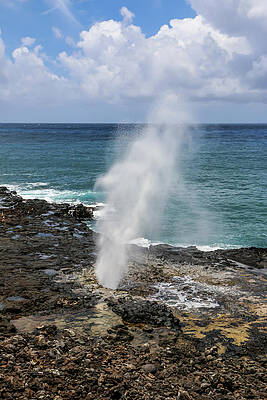 Island Wall Art featuring the photograph Spouting Horn 2, Kauai by Dawn Richards