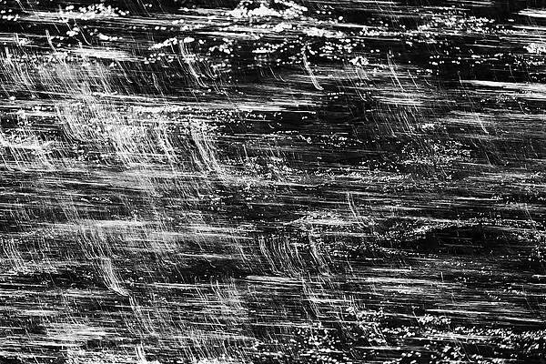 Nature Photograph - Sun Glints by Ursula Abresch