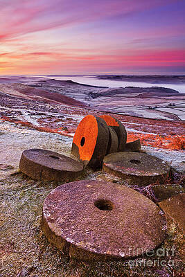 Dramatic Photograph - Sunrise At Stanage Edge Mill Stones, Hathersage, Derbyshire Peak District, England by Neale And Judith Clark